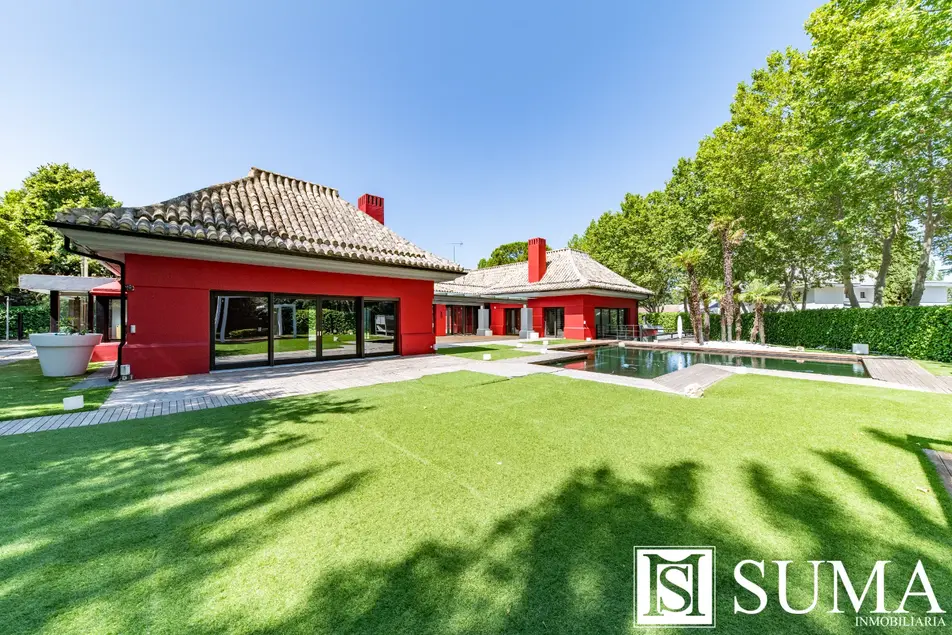 Venta chalet independiente en la Moraleja.