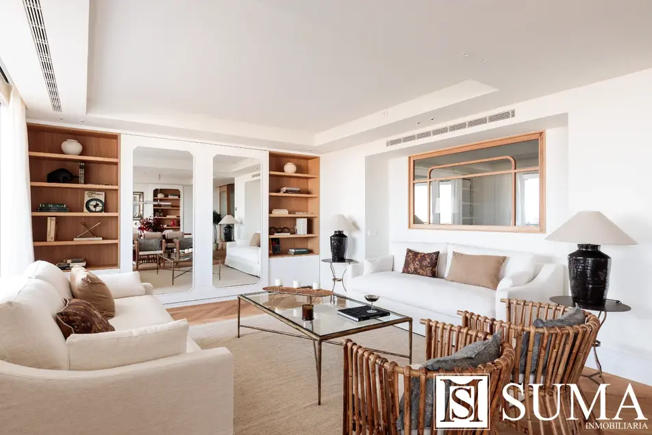 Se vende ático con terraza en Barrio de Salamanca